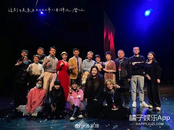 还记得《疯丫头》里的糖糖吗？她现在长这样