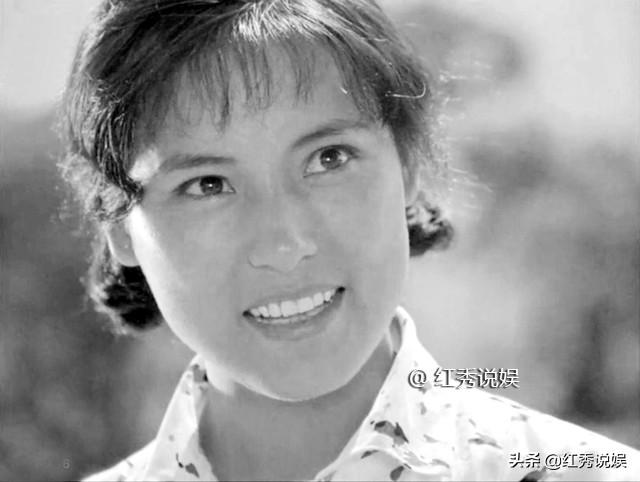 老照片:上影厂33位老演员 出生于50年代 其中8位美女走出3位影后