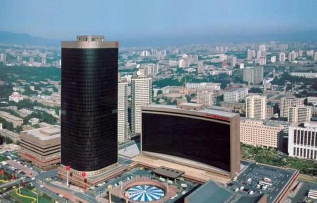 中秋晚会：同样一首歌，把林依轮和胡先煦放到一起，差距就出来了