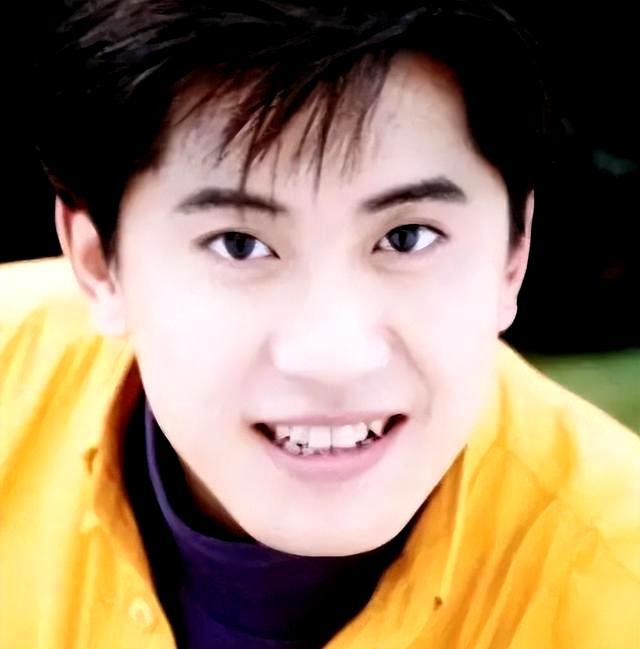 他8次上春晚,作死被捕入狱,今55岁无人问津,老搭档也断了联系