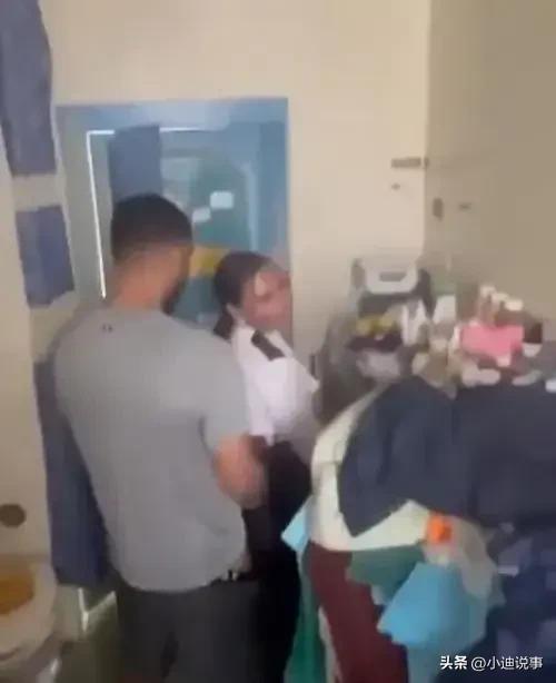 英国女狱警值班期间与囚犯发生性关系，视频在网络疯传评论区炸锅