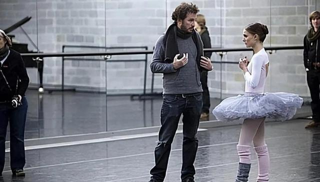 性感女神娜塔莉波特曼13部超燃爽片,她为艺术献身值得称赞!