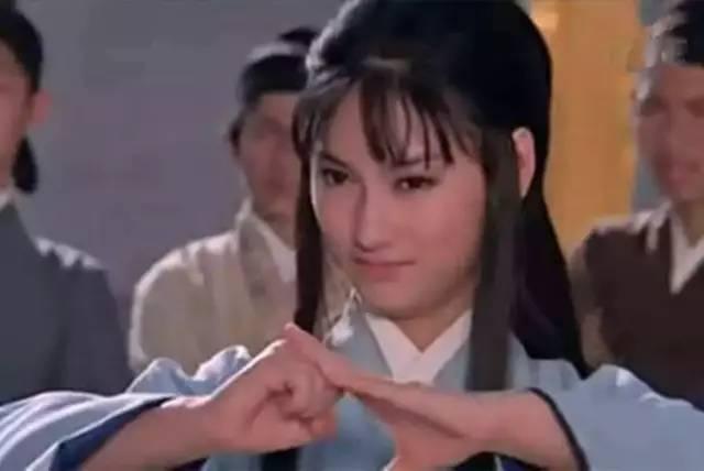 影后惠英红年轻时气质出众,颜值与演技并存