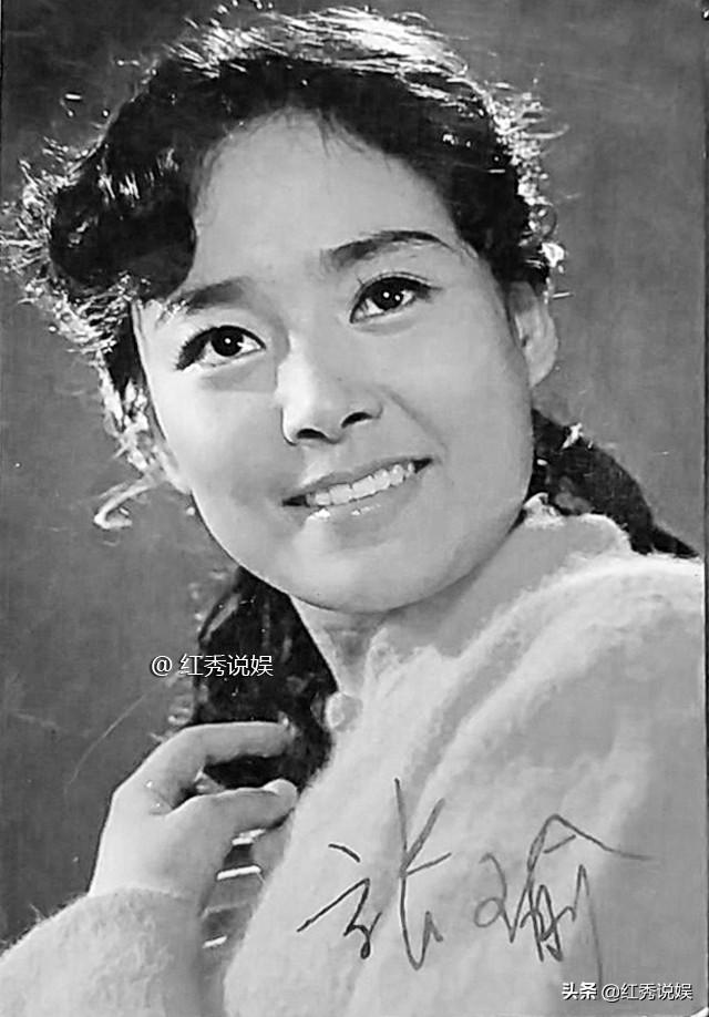 老照片:上影厂33位老演员 出生于50年代 其中8位美女走出3位影后