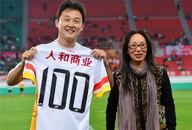 黑龙江女首富戴秀丽,身家95亿却被离婚,丈夫:受够了花不完的钱