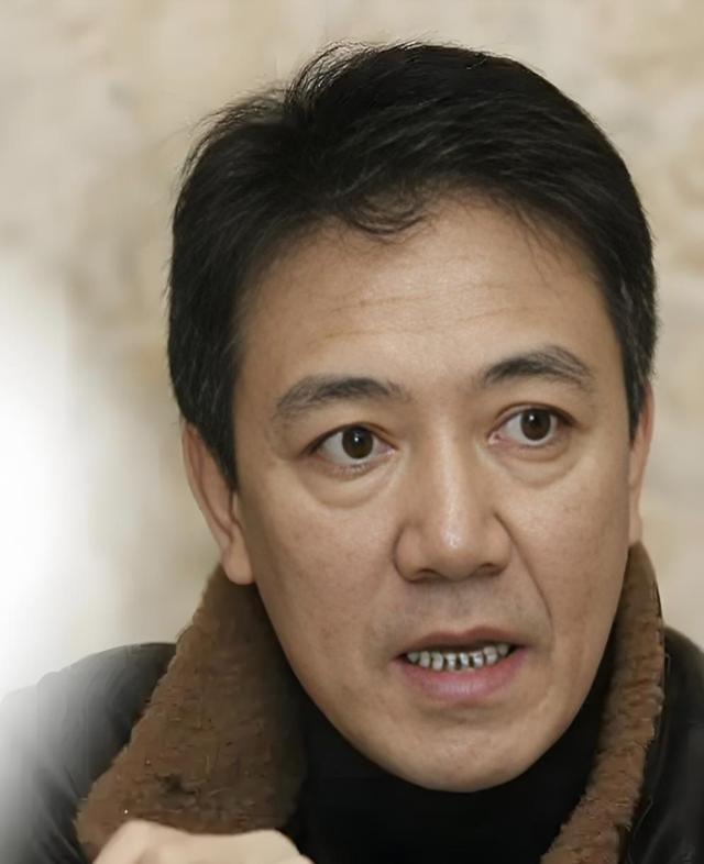 《亮剑》20年后，两位演员遗憾离世，漂亮的“秀芹”低调嫁人