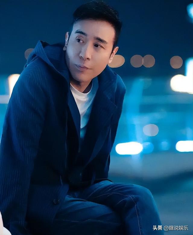 3岁丧父，靠吃姐姐奶水长大，成名后的于和伟为8个哥哥姐姐买房