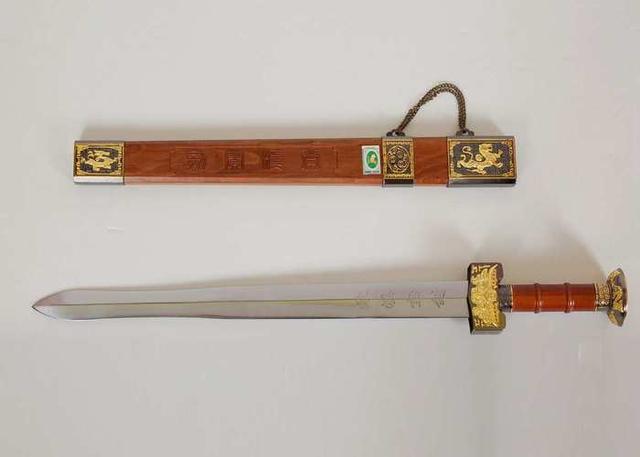 中国九大名剑！干将莫邪只能排第九，天下第一剑唯一传人亮相河南