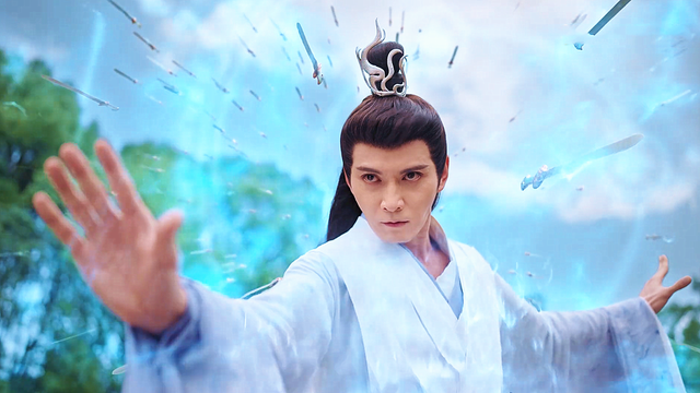 重紫：万劫、卓昊、秦柯为重紫而死，洛音凡不配爱重紫，两次杀她