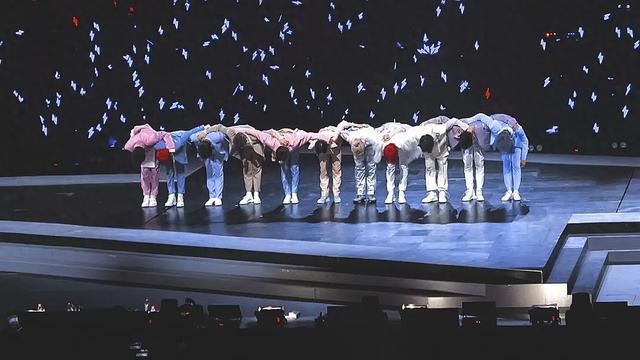 男团RISE正式解散!成员买下12颗星星做纪念,最后发言引粉丝泪崩