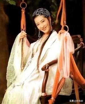 亚洲成人美女(曾出演两部成人影片，被誉为‘亚洲最美胸部’其中一部《金瓶梅》)