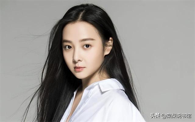 杨丽晓，在《少年包青天3》中饰演小狸，如今逆袭美得不可方物