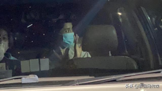 泰国知名女星Pinky保释出狱