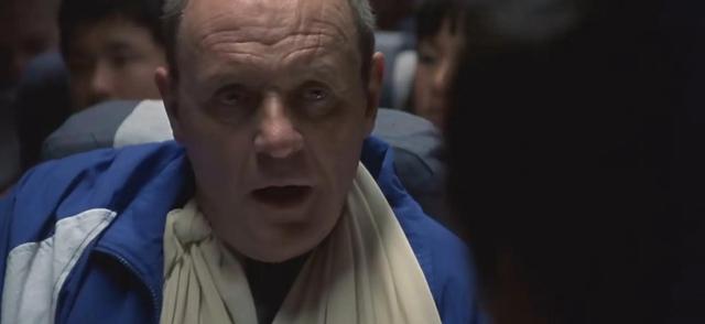 《沉默的羔羊2》汉尼拔系列——可怕食人魔为爱复出单手开脑壳