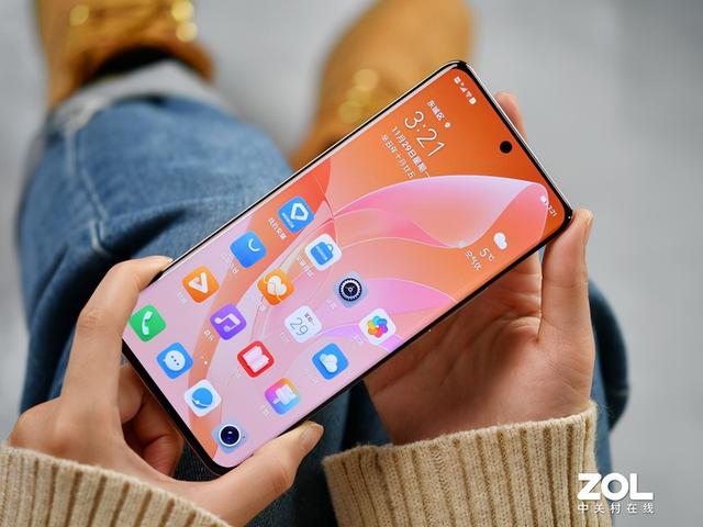 因为“辣”眼睛,我卖了刚用一个月的iPhone 13