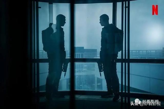 爽片勇敢尝试一路速通——《救命卡特》