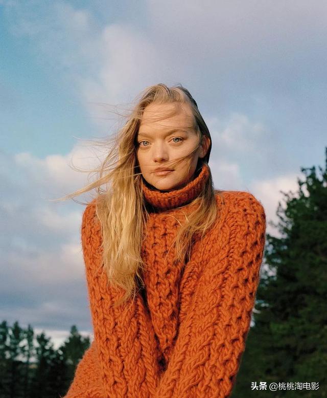 组图：娃娃脸超模嘉玛·沃德秋日温暖大片