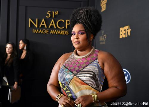 美国“大码”女星节食引争议，网友：你不是提倡包容身体吗？