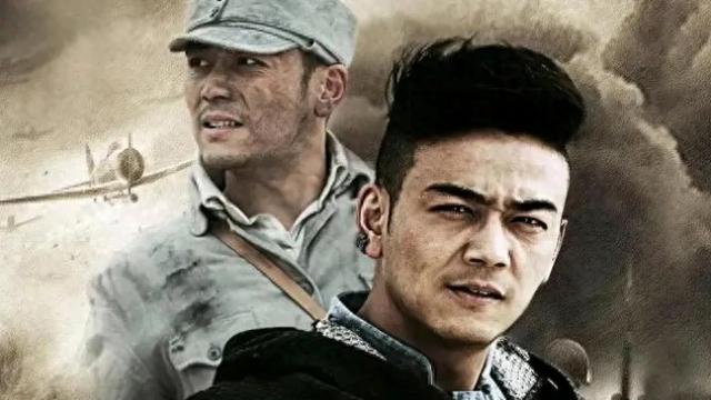 战火中的双面人生:冒牌英雄的抉择