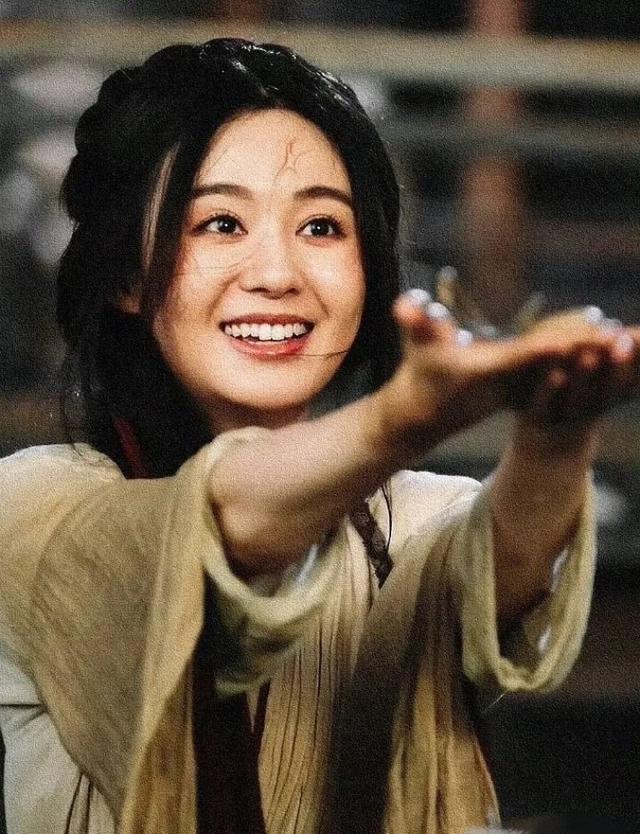 七年之后,白敬亭郑合惠子再度“交汇”…