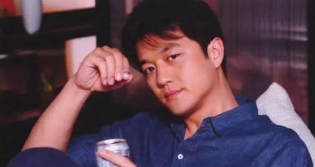 “猎艳高手”李亚鹏，越老越吃香，他凭什么？