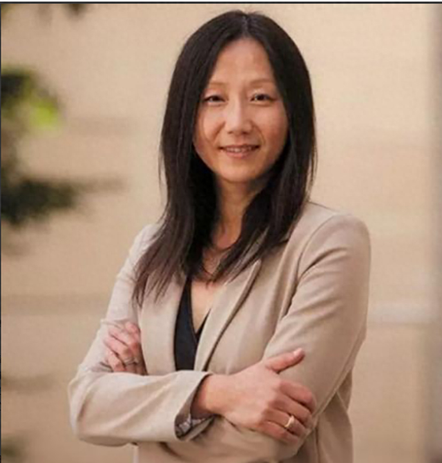 一对985教授夫妻，将女儿培养成顶级科学家，结果她变成了美国人