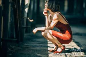 利休(在日本，利休灰是永远的流行色)