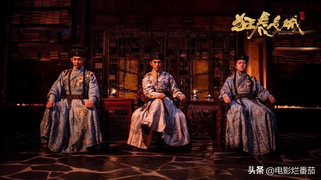 本以为是烂片，上线就夺热度第一，谢苗又把武侠片玩成了爆款