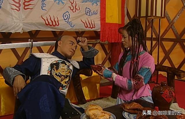 她偏执复仇，也心怀对主子的愧疚，最后的选择，令人不由心生敬意