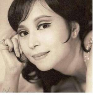 七色狼(狄娜：被誉为“亚洲第一艳星”，与李小龙齐名，一生堪称传奇)