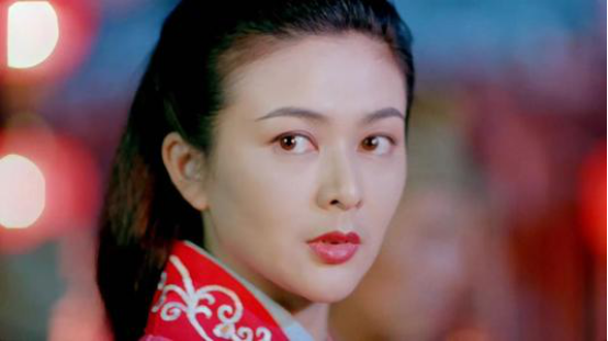 1993年，关之琳，张丰毅，一起拍了部电影，结果被内地禁播十年