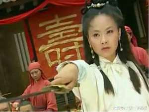 桑采青(还记得《西游记后传》的白莲花吗？她现在长这样)