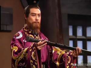 陈武董袭(除江东12虎臣 孙权麾下还有4员小将，单挑一流2人力劈刘备6个战将)