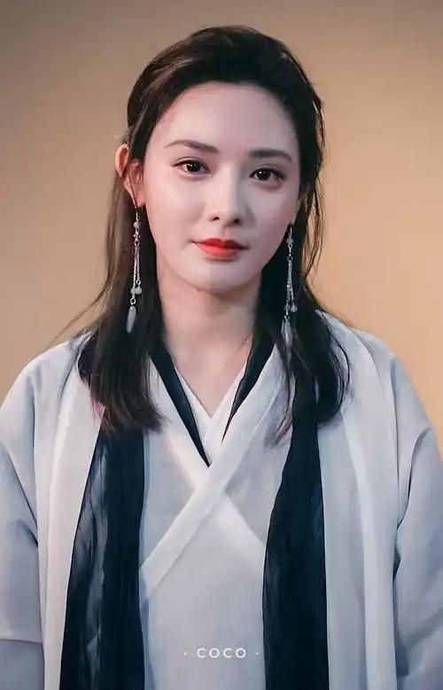 《演员3》为了流量没了底线！劣迹网红刘梓晨，知名小三姚笛官宣