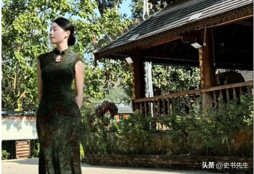 小女孩泳池溺水后续!面膜女侠身份被扒,当事人回应:非专业人士