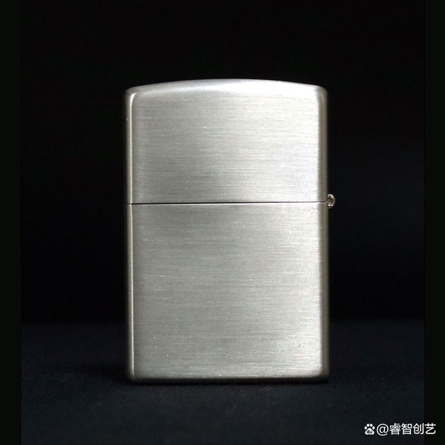 ZIPPO 携手《新世纪福音战士》打造朗基努斯之枪金属浮雕打火机