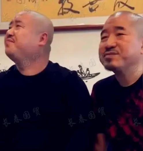 王小利：从二人转圈一路冲到荧幕，他的成名秘籍究竟是什么？