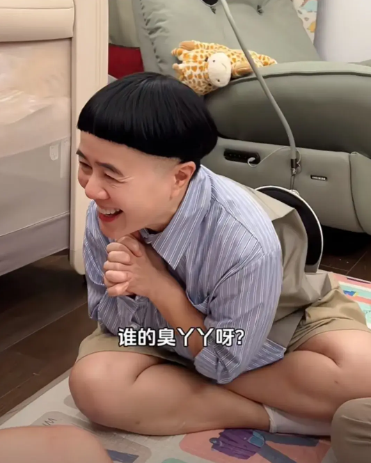 58 岁金龟子生日,老公王宁罕见出镜,夫妻穿搭风格看起来像隔辈