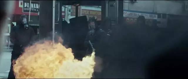 只靠「脱」，它绝对成不了票房冠军