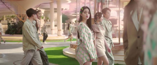 G.E.M.邓紫棋新专辑《启示录》发布乐土预告 开启元宇宙世界大门