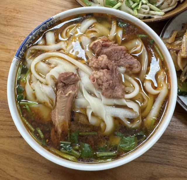 哈尔滨最受欢迎的12家老字号面馆！