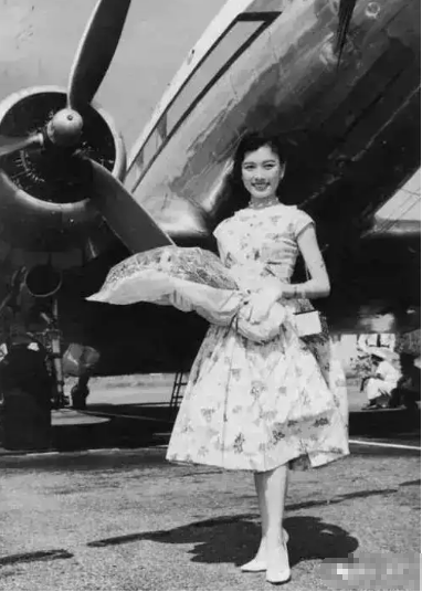 “上海名媛”郑念：42岁丧夫，52岁女儿自杀，她却优雅地活到94岁