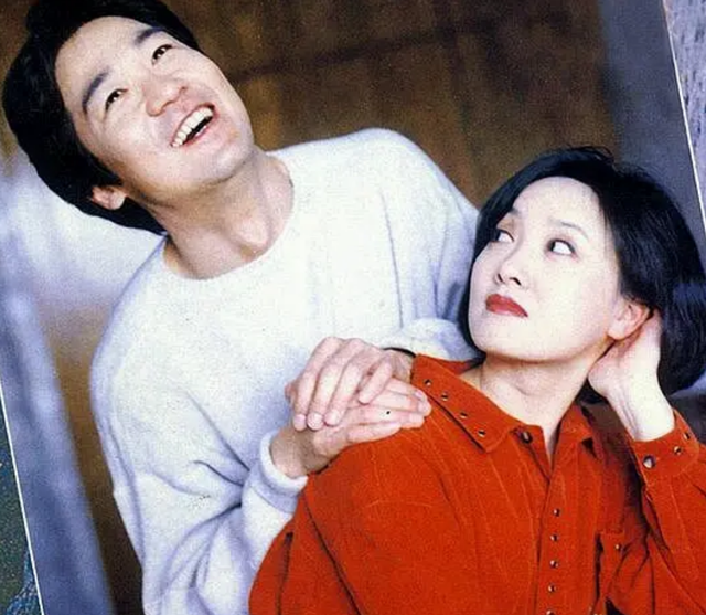 为了邓婕,张国立“抛弃”的前妻罗秀春,如今过得怎么样了?