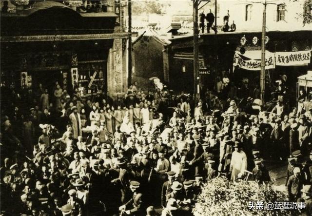 清末民国的深牢大狱:被游街的绑匪,看守所门前打探消息的民众