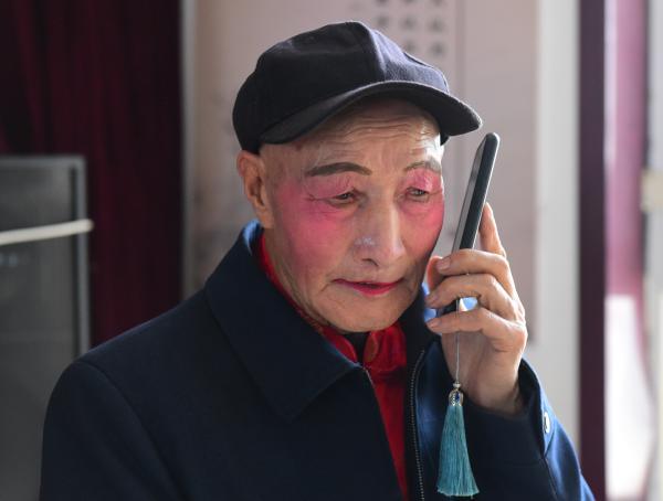 小曲子 老“戏痴”