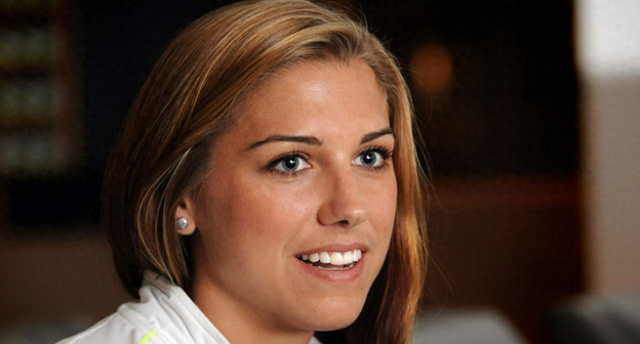 足坛十佳美女足球运动员，多图欣赏，美貌气质与实力的结合