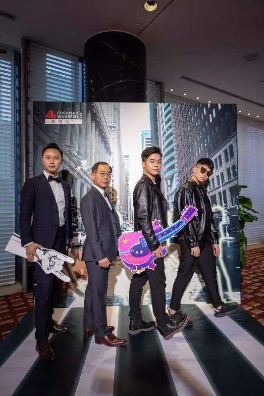 网传最惨年会吃盒饭,太难了!来康康别人家的神仙年会