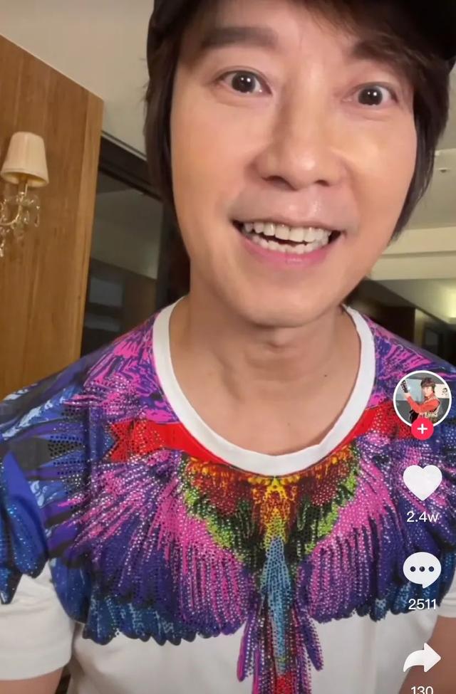 54岁情歌王子邰正宵复出,商演唱成名曲跑调,拍诡异视频吓网友