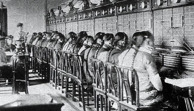 清朝人为什么把前面的头发剃掉，后面却要留一条辫子？原因在这