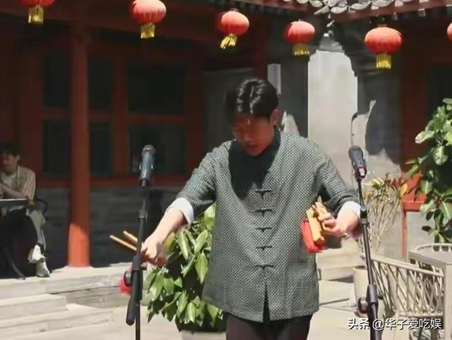 德云社重启商演,三筱相声专场售票遇冷,李菁当年的忠告成真?